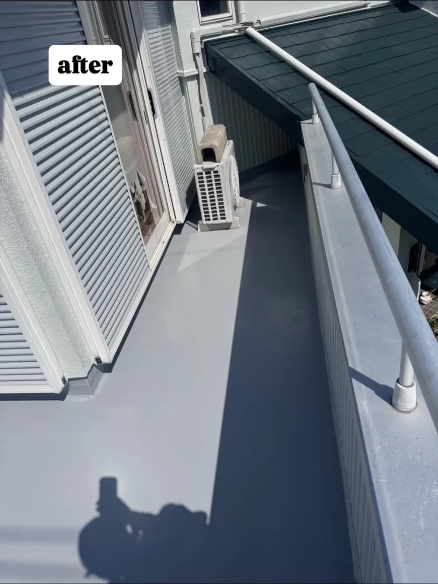 埼玉県鴻巣市のＩ様邸にて、外壁・屋根の塗装、雨樋交換、ベラン...