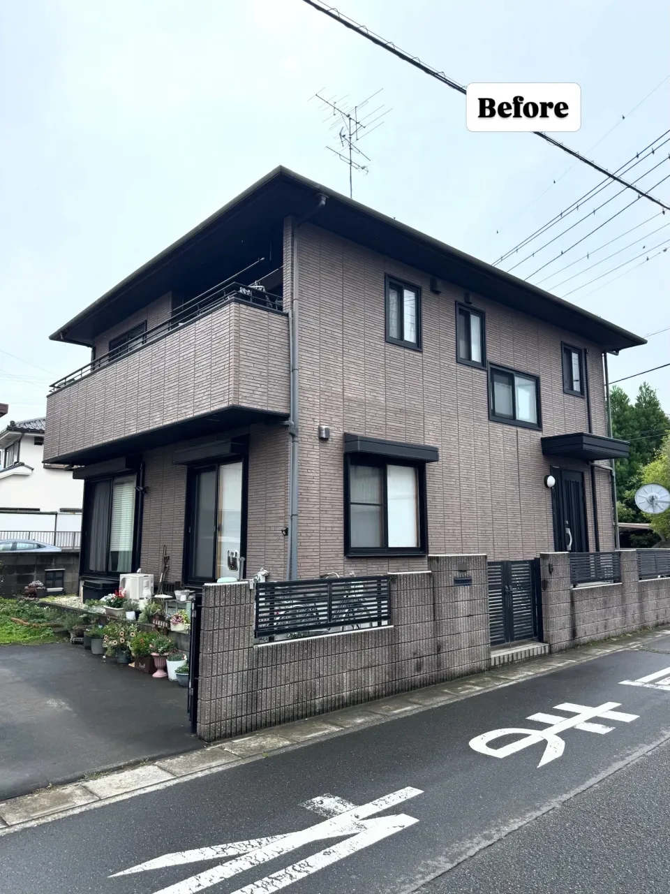 埼玉県鴻巣市にお住まいのA様邸にて外壁と屋根の塗装、そしてベ...